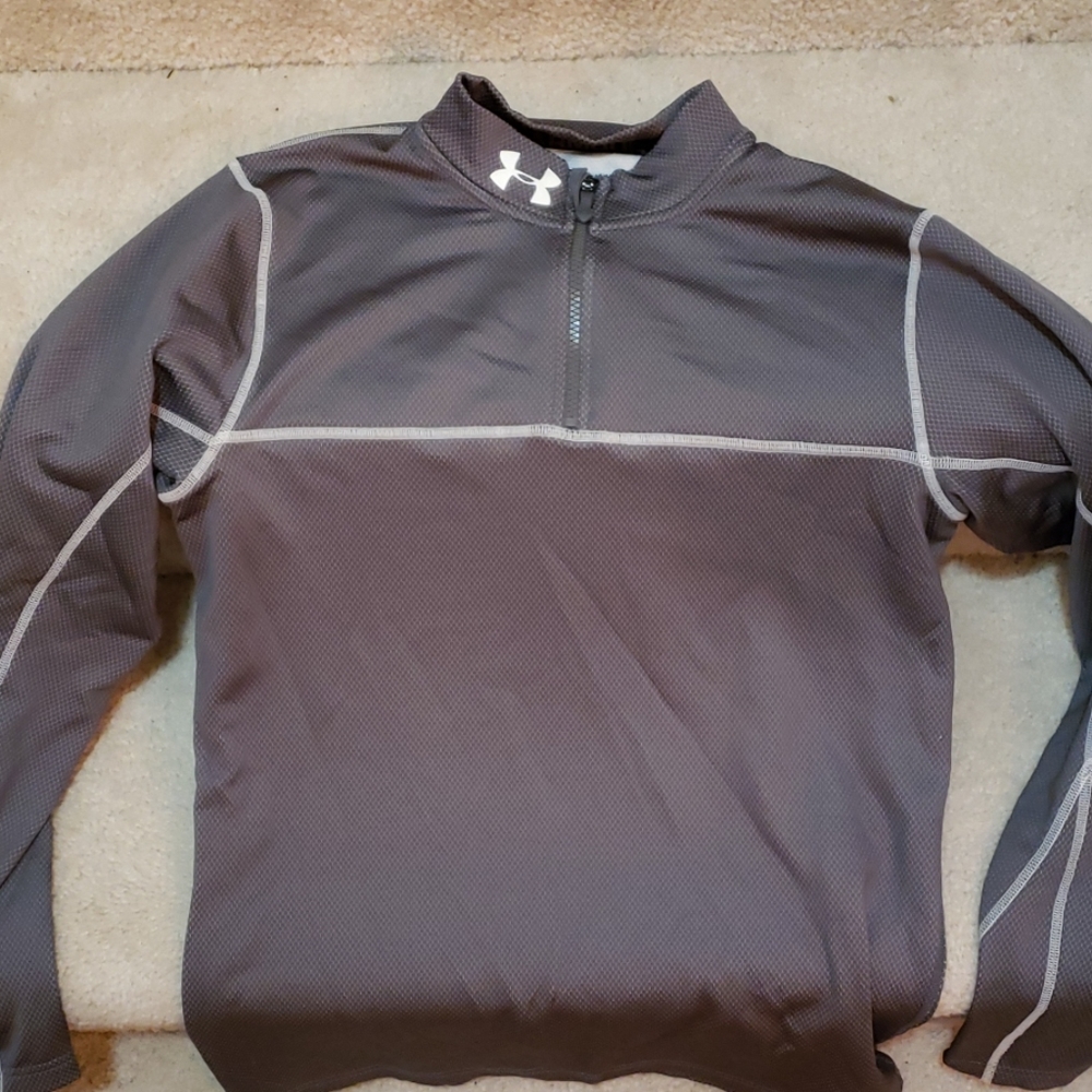 Under Armour turtleneck long sleeve shirt